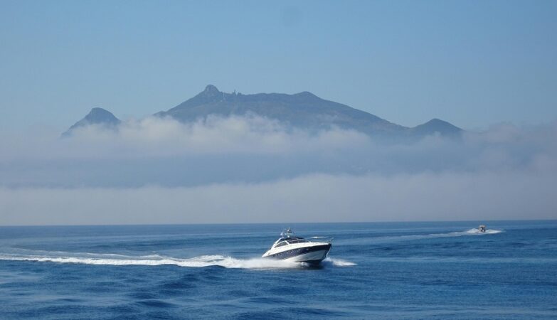 Zakynthos yacht charter